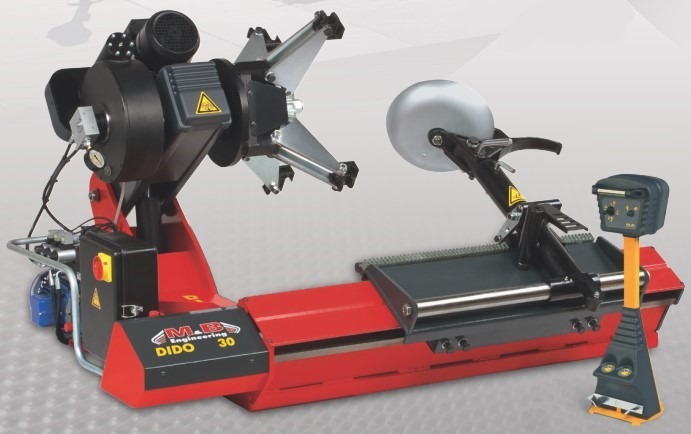 ماكينة بنشر تريلات مقاس DIDO 30 ايطالي ماكينة بنشر تريلات مقاس DIDO 30 ايطالي